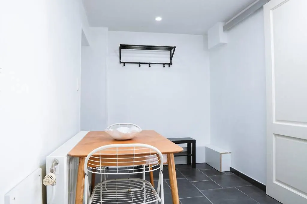 Kaze - Bienvenue Apartment Grimbergen 0*,  Belgium
